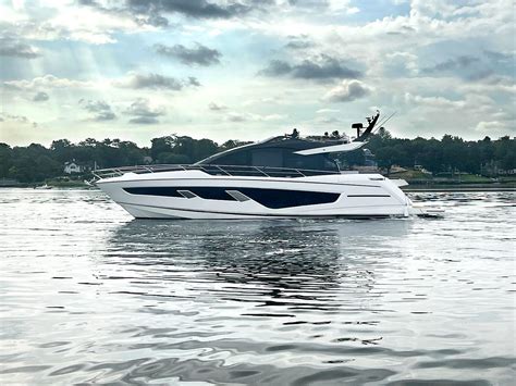 2022 Sunseeker 65 Sport Yacht Motor Yacht For Sale Yachtworld