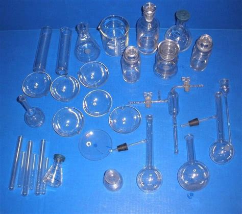 Vintage Chemistry Lab Glassware Set Glass Beaker Flask Bottle Lot 30