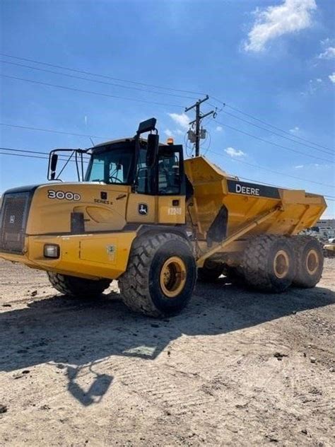 Used John Deere D Ii Articulated Dump Truck For Sale