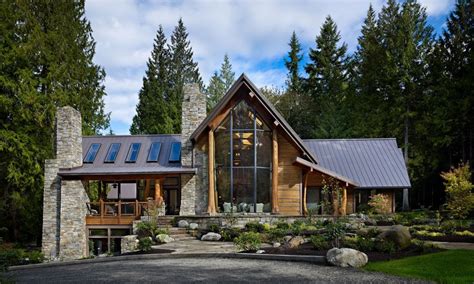 Rustic Mountain Home Architecture