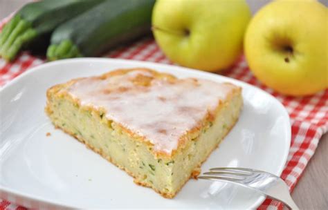 Zucchini Apfel Kuchen