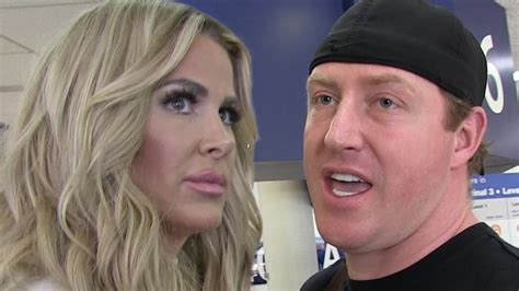 Kim Zolciak Et Kroy Biermann Ne Peuvent Pas Sarrêter De Se Disputer Même Au Milieu De Leur