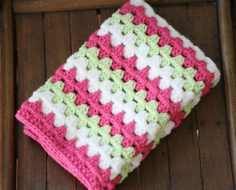 Free Crochet Pattern {granny Stripe Blanket Tutorial} Daisy Cottage Designs