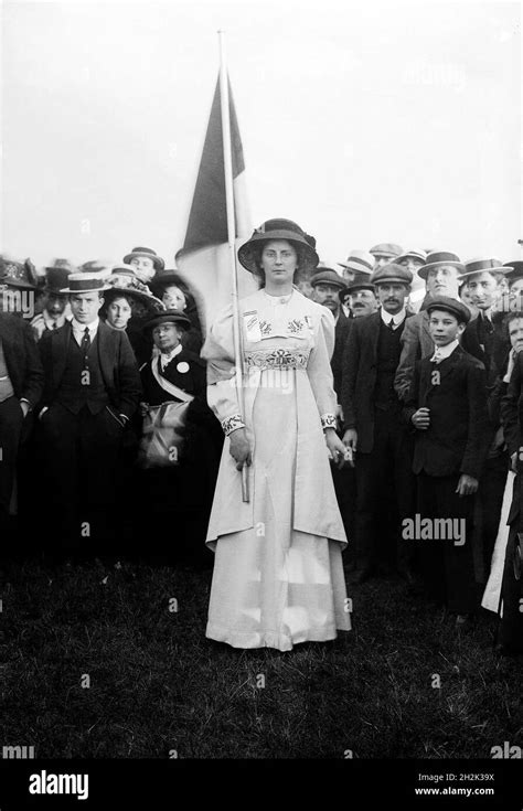 Vintage Suffragette Suffragetten Bewegung Fotos Und Bildmaterial In