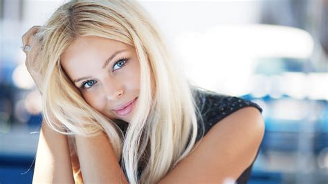 Wallpaper Blonde Girl Maria Beautiful Face Girls Staring 1920x1080