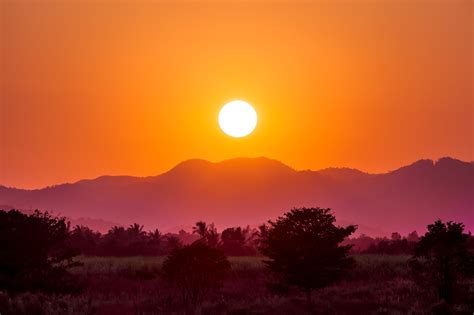 photo sunset hill mountain  image  pixabay
