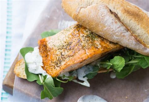 Salmon And Tzatziki Sandwich Recipe Cooking Salmon Fillet Tzatziki