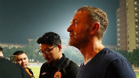 Pelatih Persija Thomas Doll Masih Buru Pemain Asing Hanya Punya Waktu