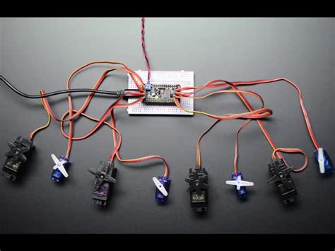 Micropython Circuitpython Hardware Pca Pwm Servo Driver