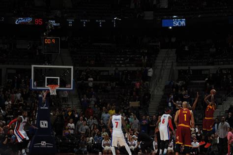 Video: Cavaliers' Dion Waiters hits game-winning buzzer-beater to top ...