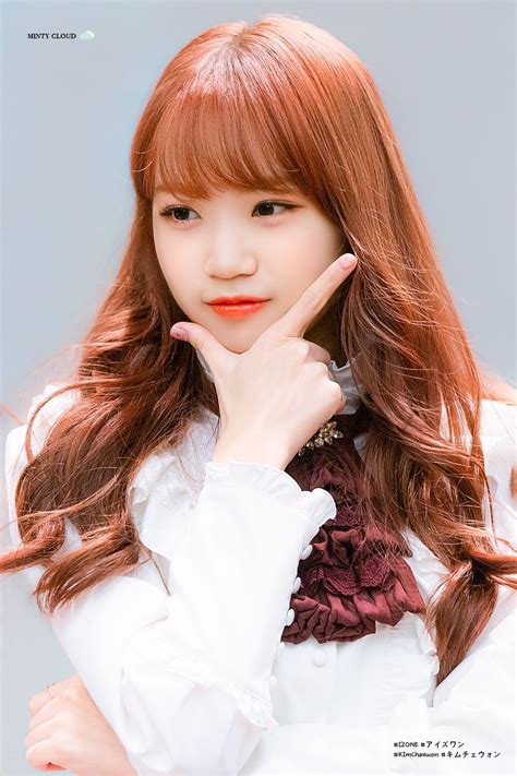 Izone Chaewon Wallpapers Wallpaper Cave