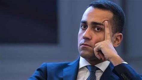 Di Maio Nel M S Guerra Di Potere Lex Ministro Non Esclude Il