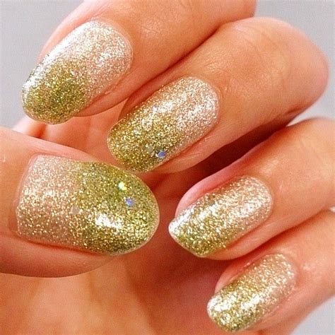 シンプルグラデーション ZOYA TOMOKO pa ラメグリーン nail nailart Nailart Instagram