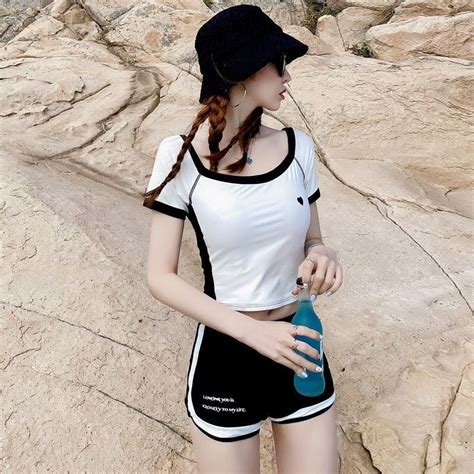 Swimsuit Female Two Piece Set Split Cute Japanese Style New Style Fashion Girl Student Hot