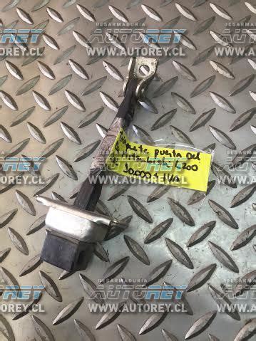 Trinquete Puerta Delantera Derecha Mitsubishi L M S Iva