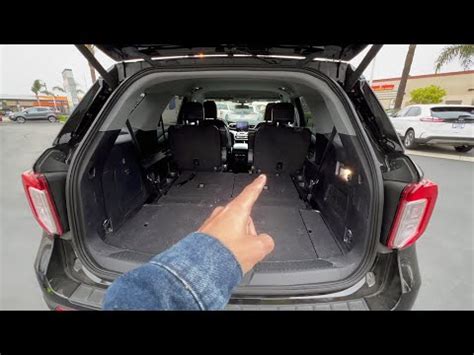 Ford Explorer Cargo Space Behind Rd Row