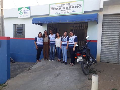 Mais Casinhas Anos Equipe Do Crian A Feliz De Casinhas Recebe