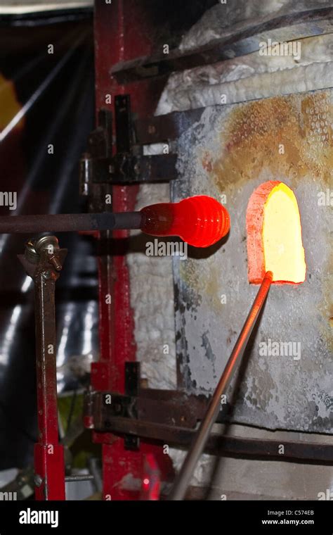 Red Hot And Kiln And Molten Glass Furnace Glass Kilns And Glass Making At Raby Castle Country Fair