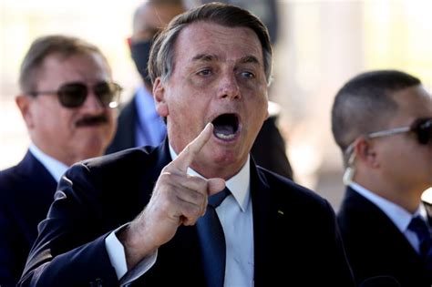 Bolsonaro Diz Que Não Entregará Telefone Só Se Eu Fosse Um Rato