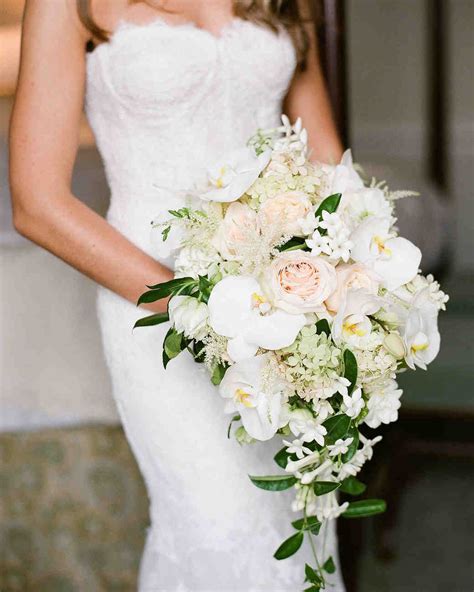 32 Chic Cascading Wedding Bouquets Martha Stewart Weddings