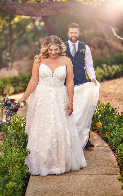 Strapless Plus Size A Line Wedding Dress With Cotton Lace Essense Of