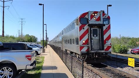 Metra Cab Car East With F Ph At National St In Elgin