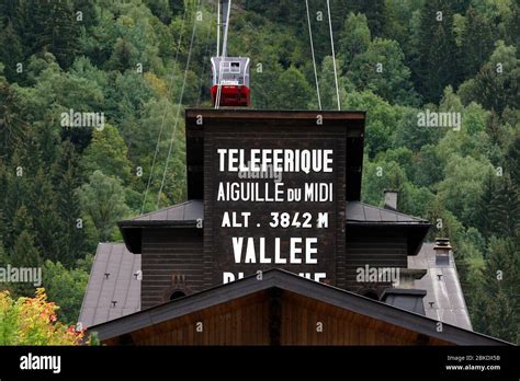 Cable Railway Aiguille Du Midi Hi Res Stock Photography And Images Alamy