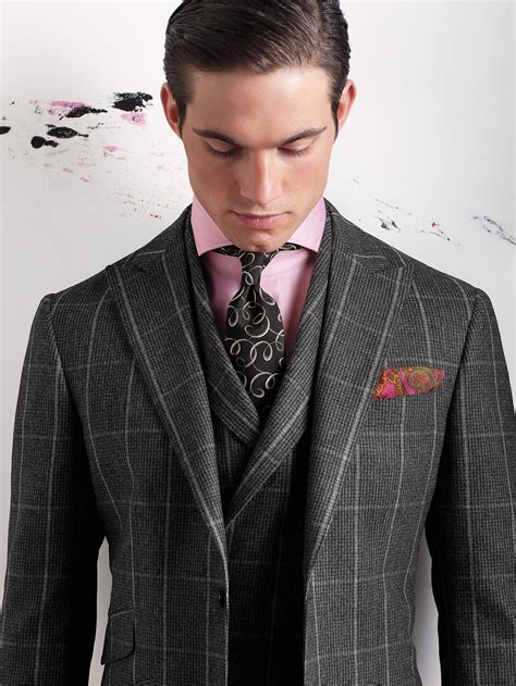 Paul Stuart - Phineas Cole | Well dressed men, Stylish men, Gentleman style