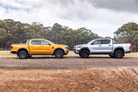 2023 Ford Ranger Wildtrak V6 V Toyota HiLux Rogue Comparison CarExpert