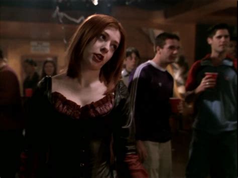 Vampire Willows Leather Outfit Buffy The Vampire Slayer Image