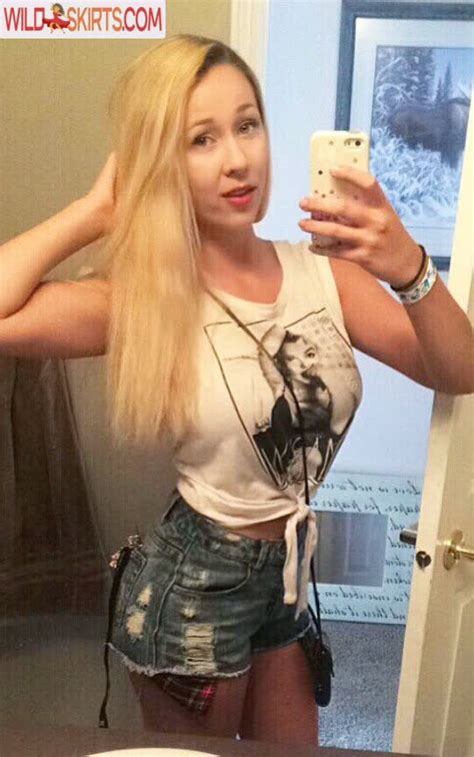 17 Hot Photos By Kelsey Baile