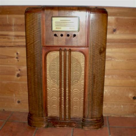 My Antique Radio Collection 7 Vintage Radios 19361956 Hobbylark