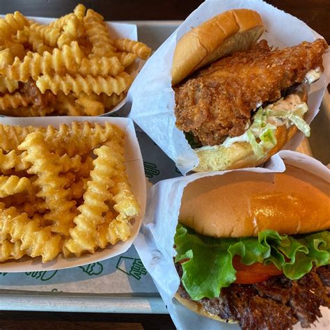 SHAKE SHACK THE FALLS, Miami - Menu, Prices & Restaurant Reviews