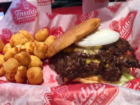 Freddys Frozen Custard And Steakburgers Ilovefreddyscinci Udandi