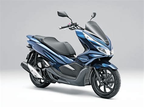 Review Of Honda Pcx 125 2018 Pictures Live Photos And Description Honda