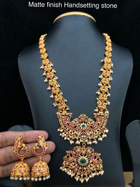 Pin By Shamili On New3 Wedding Jewellery Collection Gold Jewelry