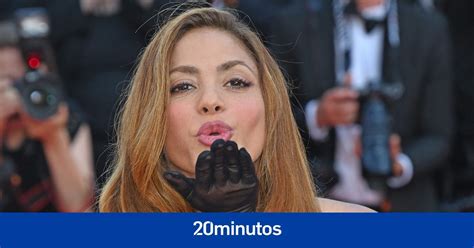 Shakira estrena Monotonía su nueva canción con mensajes a Piqué