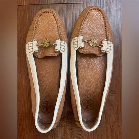 Tory Burch Tan Leather Driving Loafers Gem
