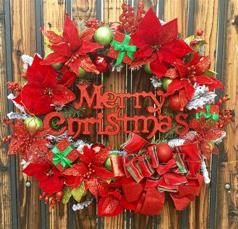 Festive Holiday Wreaths for Christmas Decor