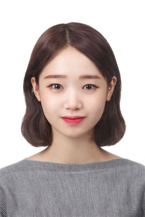 Leaked Passport Photos Of I O I Yoojung Reveal How She Truly Looks Koreaboo