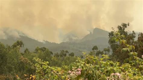 El fuego de Tenerife está fuera de capacidad de extinción con