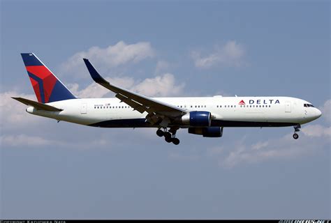 Boeing 767-332/ER - Delta Air Lines | Aviation Photo #7097267 ...