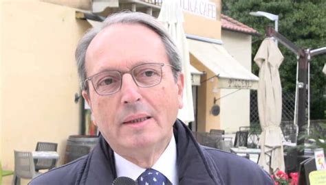 Politiche Alfonso Andria Consegna La Tessera Del Pd Il Giornale Di