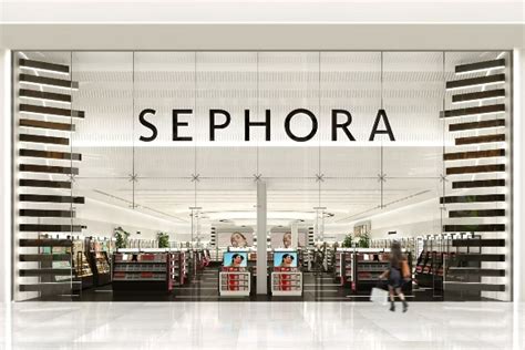 Glossier joins forces with Sephora under first UK retail partnership ...