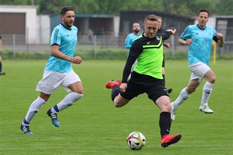 Dilkrath II Siegt Im Nachholspiel Amafuma