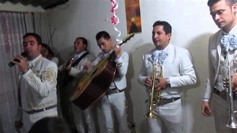 Clavelitos Con Amor Serenata Para Una Madre Por Mariachi Juveniles