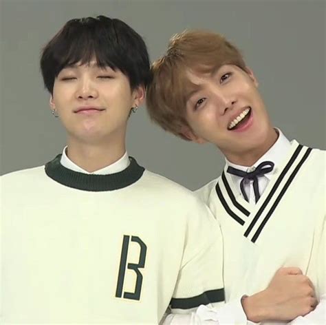 Misti🦋🍭 📌 On Twitter Yoongi And J Hope Have The Most Adorable