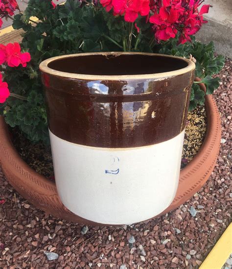 2 Gallon Crock Vintage Brown And White Stoneware By Tonytoasttreasures