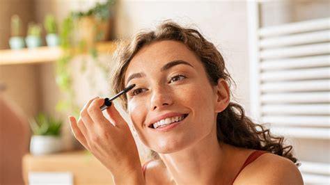 Natural Mascaras That Actually Work