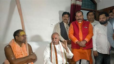 Praveen Togadia बोले जनसंख्या नियंत्रण कानून नहीं बना तो 50 साल में